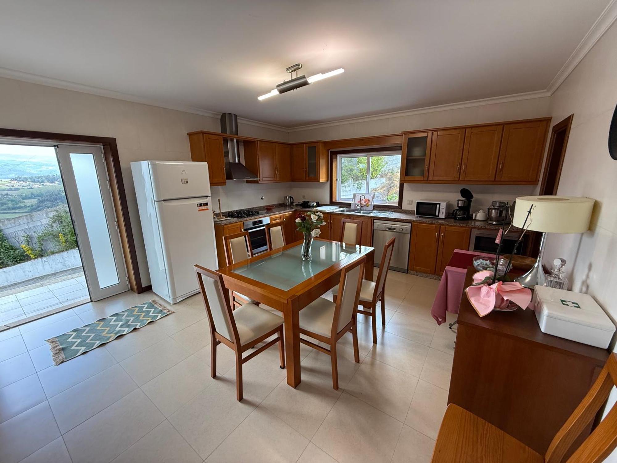 Cerdeirinhas De Basto "Piso Q 4" Appartement Canedo de Basto Buitenkant foto