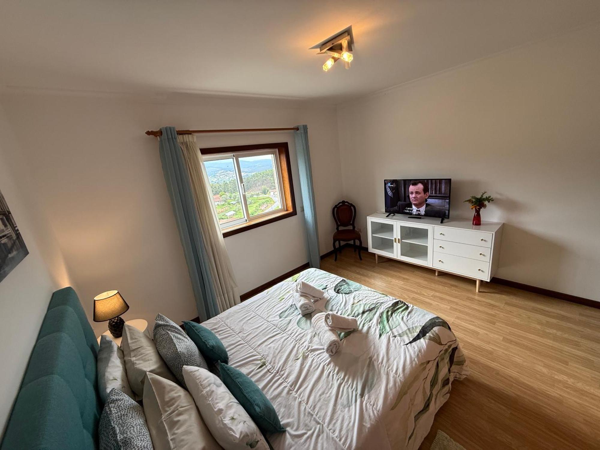 Cerdeirinhas De Basto "Piso Q 4" Appartement Canedo de Basto Buitenkant foto